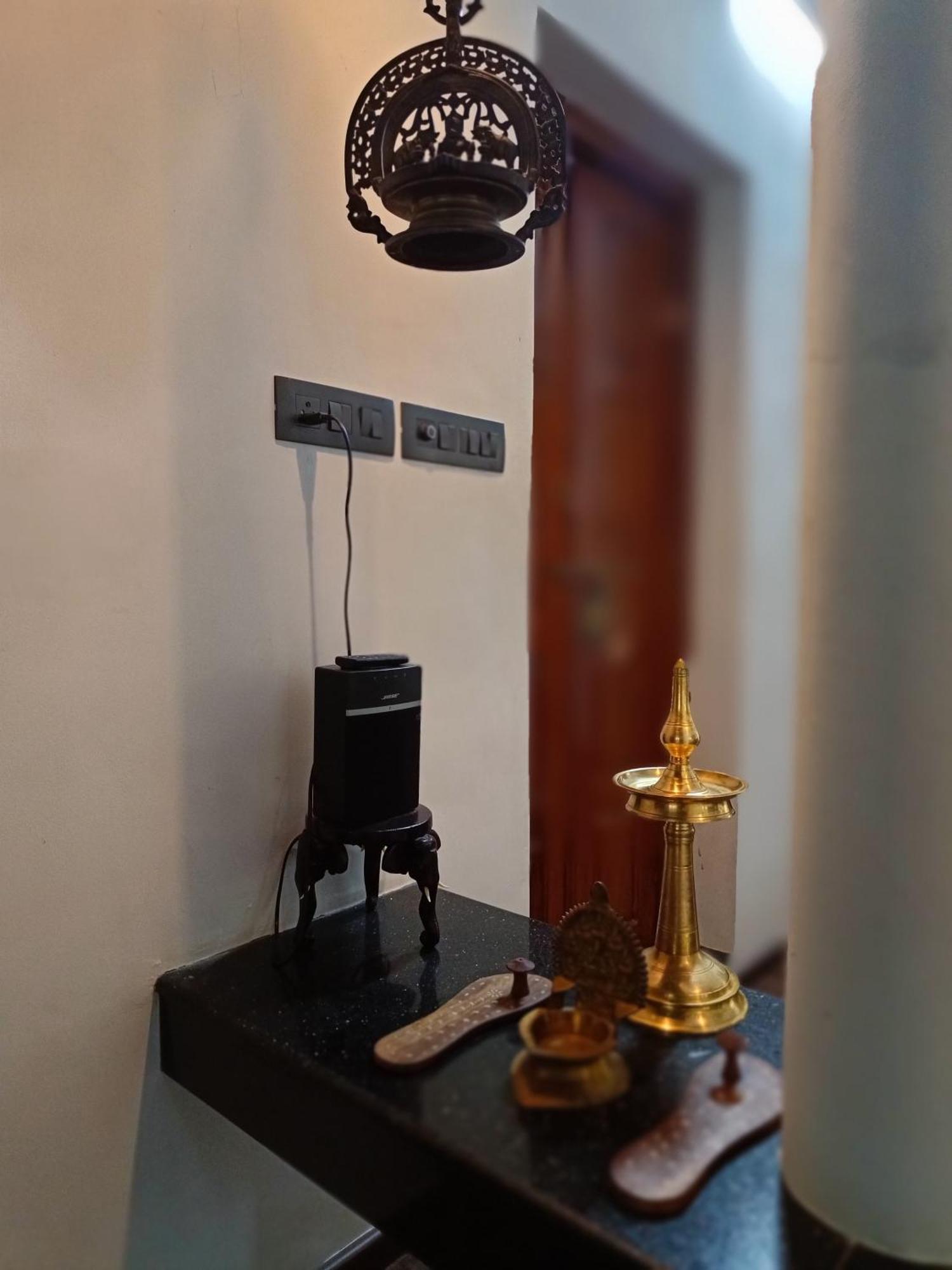 Anandam Stays - Premium 3Bhk Plush Homestay, Vaikom Near Kumarakom ภายนอก รูปภาพ
