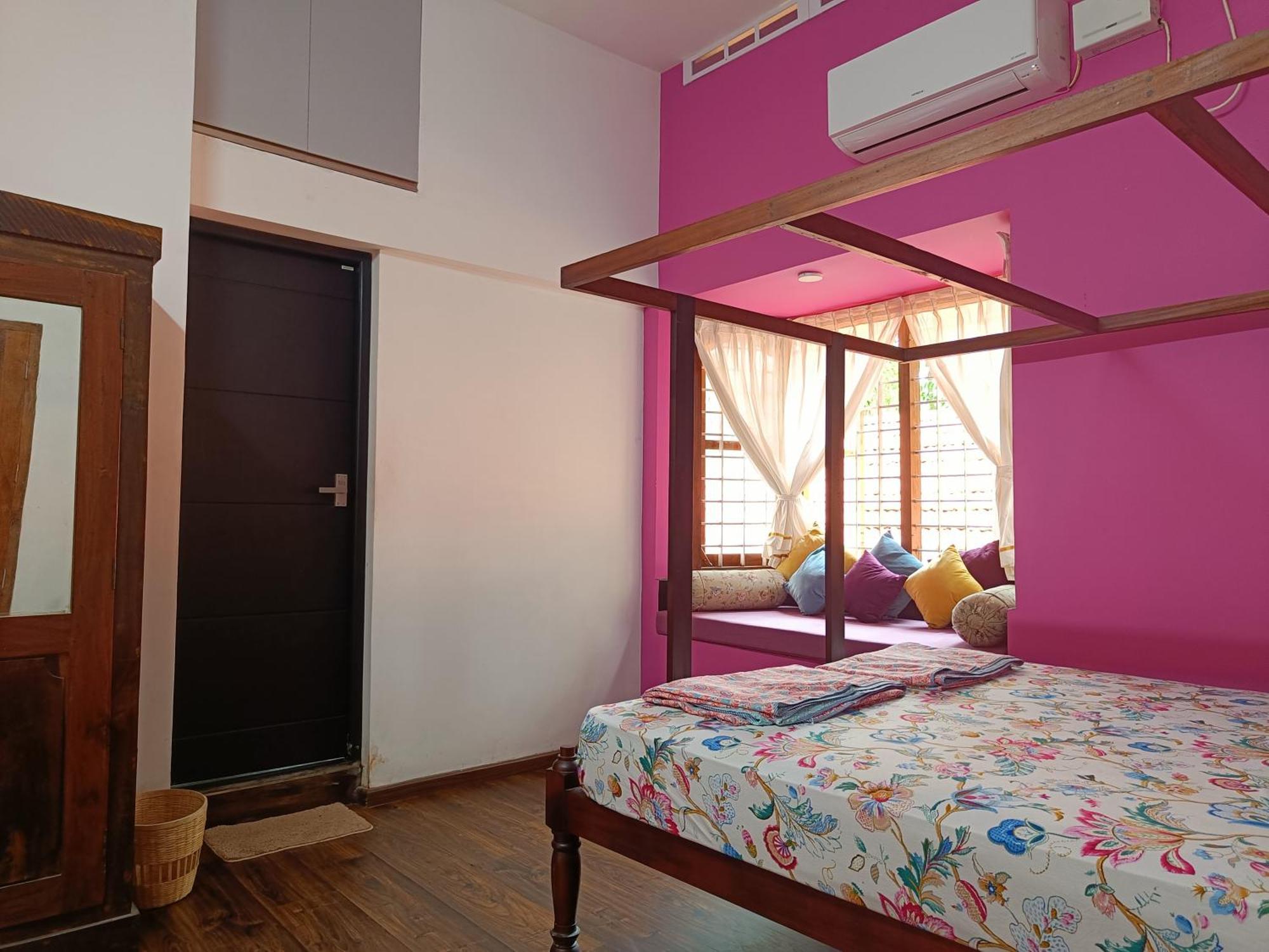 Anandam Stays - Premium 3Bhk Plush Homestay, Vaikom Near Kumarakom ภายนอก รูปภาพ